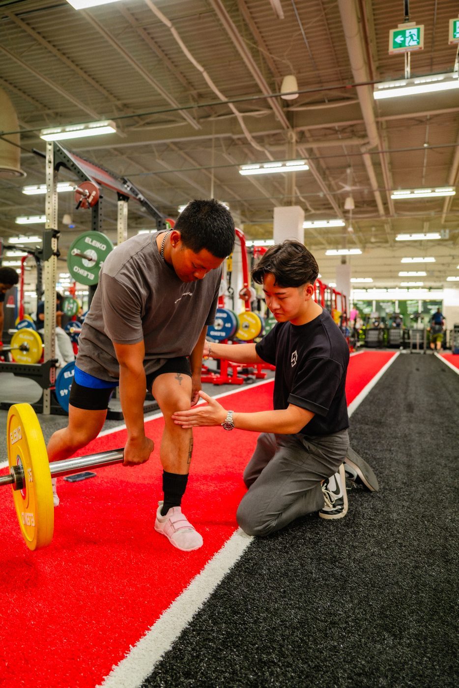 Training on the gym floor at Evolve Strength